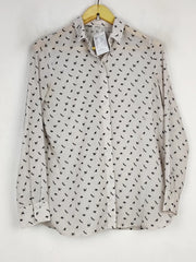 Buy online pre-used pre-loved 100% authentic & Original branded Unknown Brand (BDT-1122) available in Pakistan. Top international brands avilable.