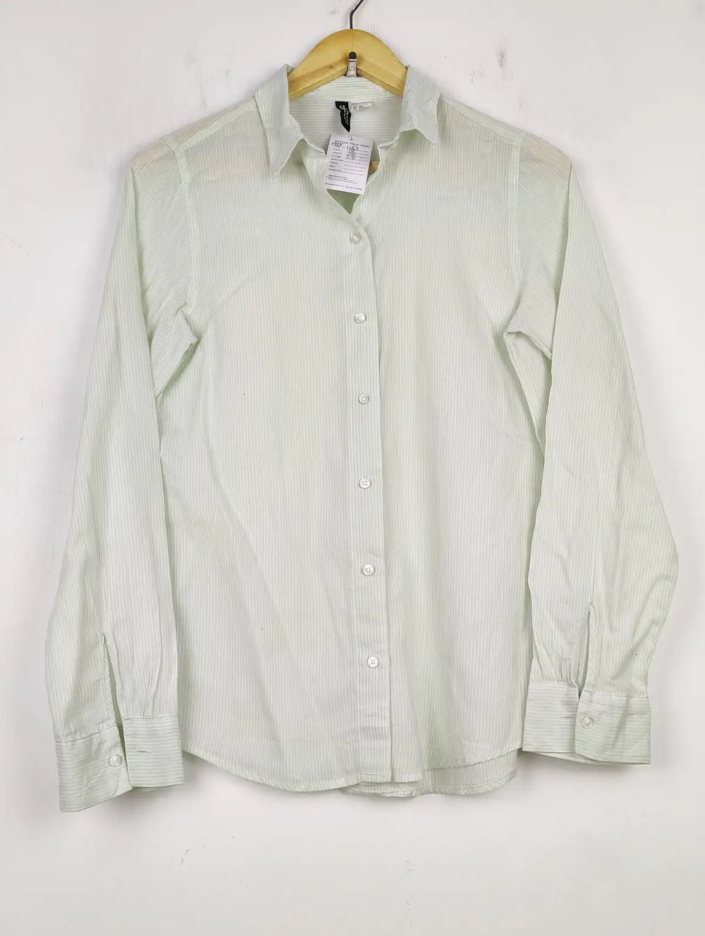 Buy online pre-used pre-loved 100% authentic & Original branded H&M (BDT-1163) available in Pakistan. Top international brands avilable.