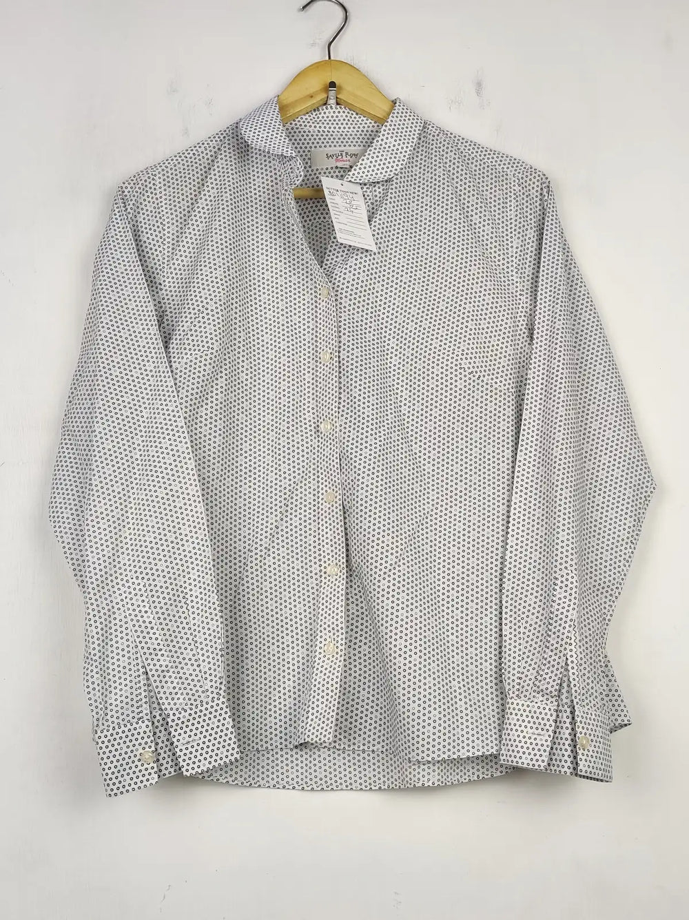 Buy online pre-used pre-loved 100% authentic & Original branded The Savile Row (BDT-1194) available in Pakistan. Top international brands avilable.