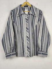 Buy online pre-used pre-loved 100% authentic & Original branded Authentic (BDT-1237) available in Pakistan. Top international brands avilable.