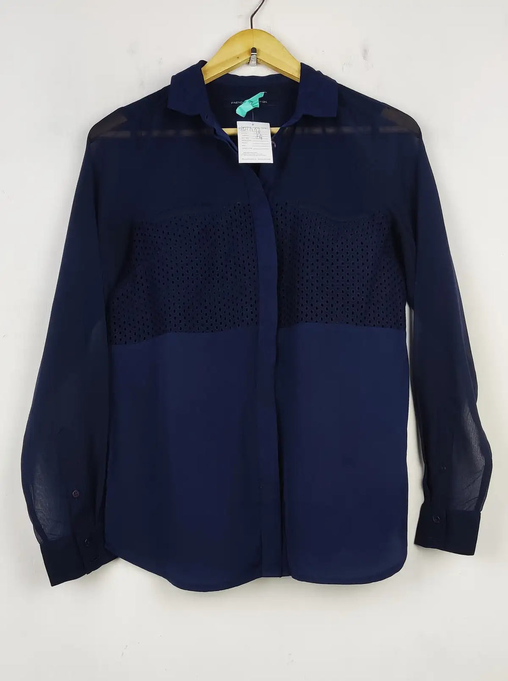 Buy online pre-used pre-loved 100% authentic & Original branded French Connections (BDT-1262) available in Pakistan. Top international brands avilable.