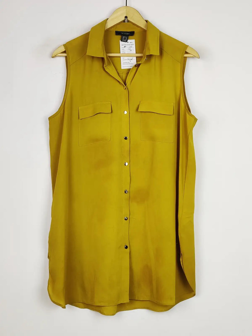 Buy online pre-used pre-loved 100% authentic & Original branded Primark (BDT-135) available in Pakistan. Top international brands avilable.