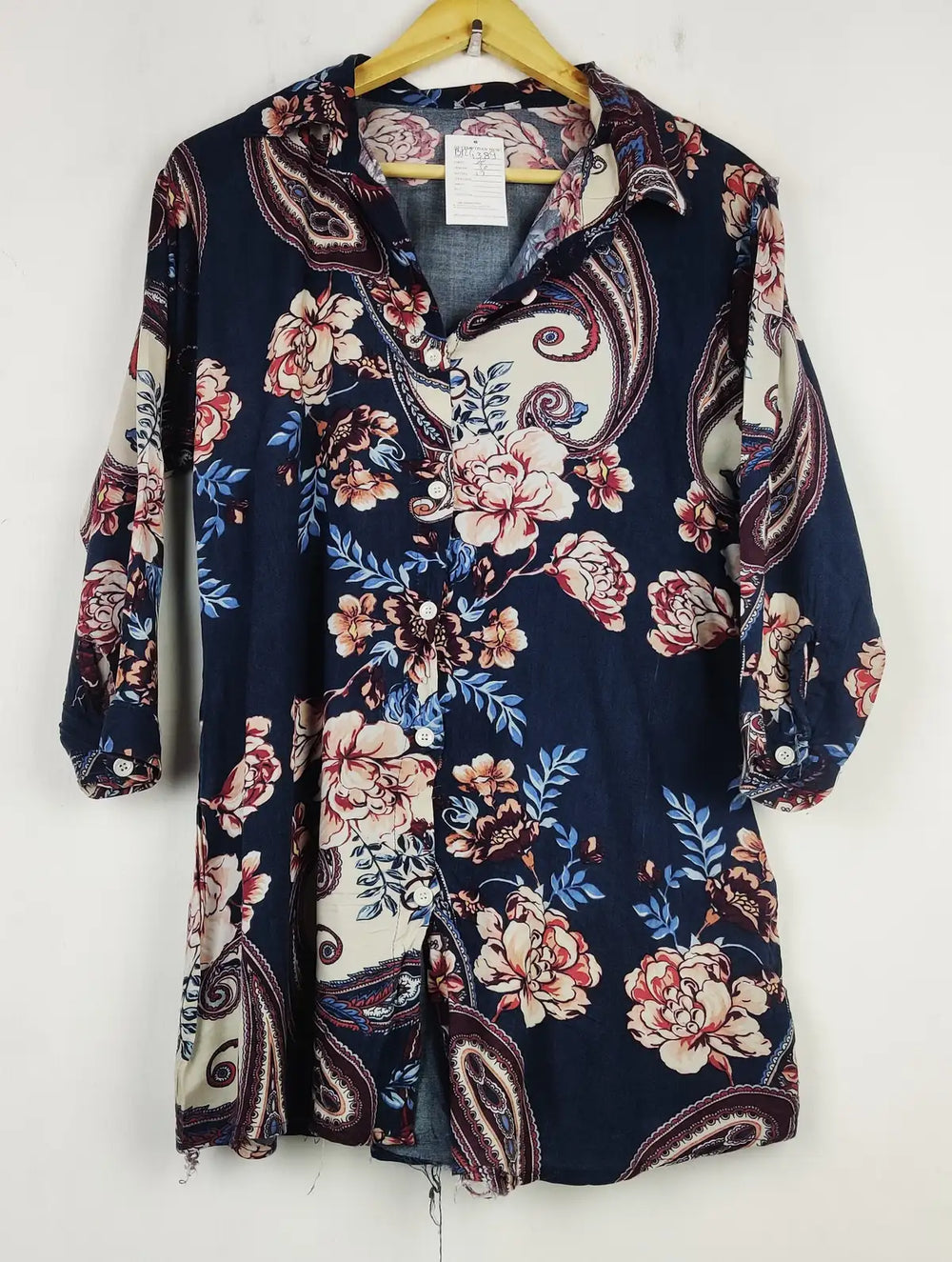 Buy online pre-used pre-loved 100% authentic & Original branded Unknown Brand (BDT-1389) available in Pakistan. Top international brands avilable.