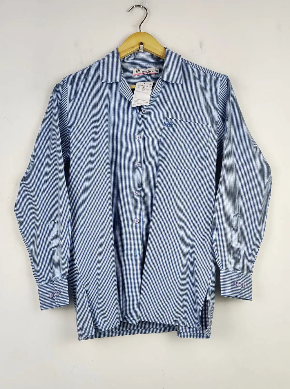 Buy online pre-used pre-loved 100% authentic & Original branded Deer Park (BDT-1392) available in Pakistan. Top international brands avilable.
