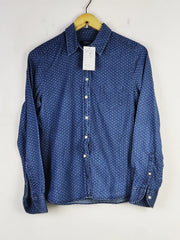 Buy online pre-used pre-loved 100% authentic & Original branded Gant (BDT-1412) available in Pakistan. Top international brands avilable.