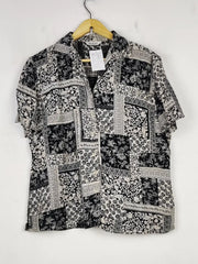 Buy online pre-used pre-loved 100% authentic & Original branded Berkertex (BDT-1441) available in Pakistan. Top international brands avilable.