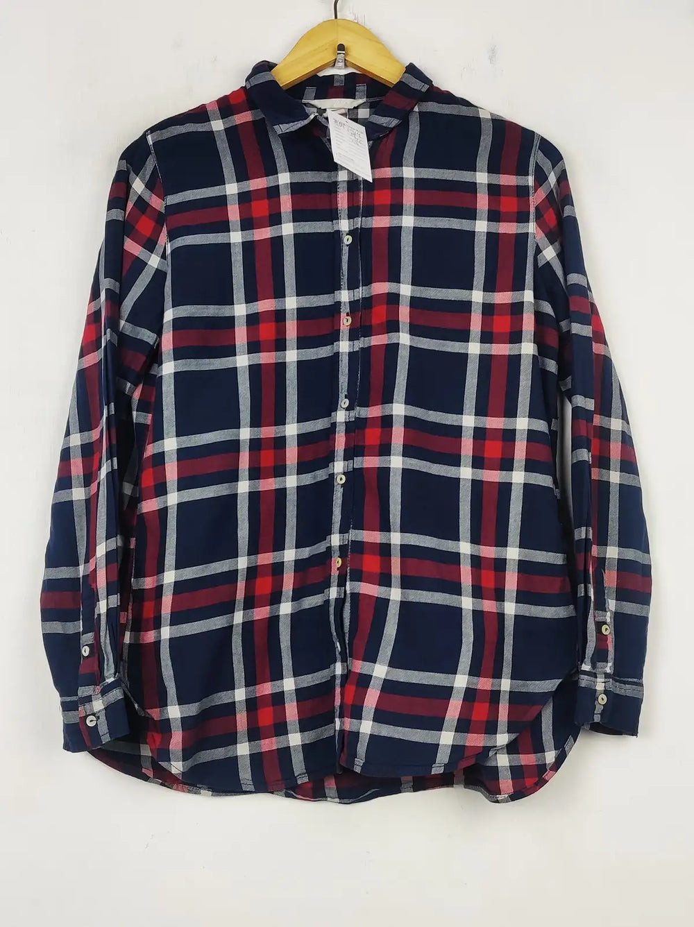 Buy online pre-used pre-loved 100% authentic & Original branded H&M (BDT-1519) available in Pakistan. Top international brands avilable.