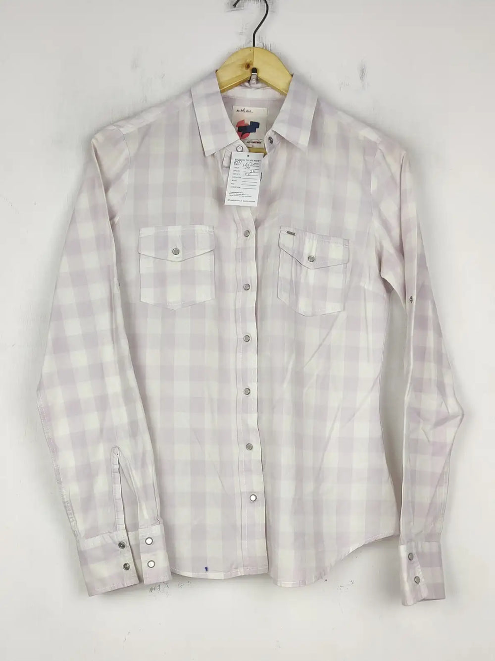 Buy online pre-used pre-loved 100% authentic & Original branded Unknown Brand (BDT-1620) available in Pakistan. Top international brands avilable.