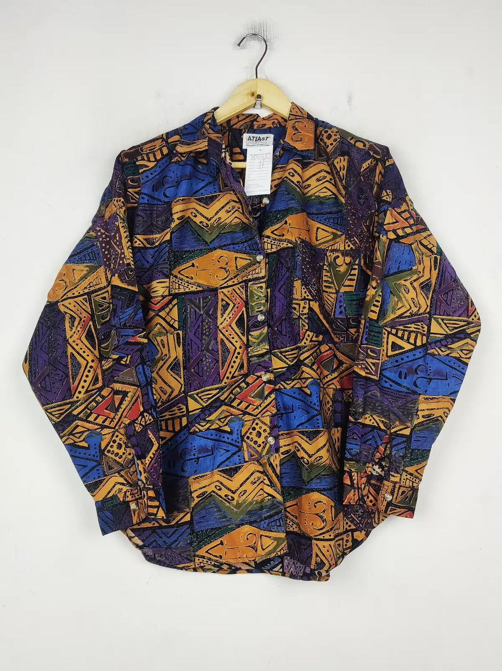 Buy online pre-used pre-loved 100% authentic & Original branded Atlast (BDT-1716) available in Pakistan. Top international brands avilable.