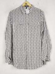 Buy online pre-used pre-loved 100% authentic & Original branded Esprit (BDT-1744) available in Pakistan. Top international brands avilable.