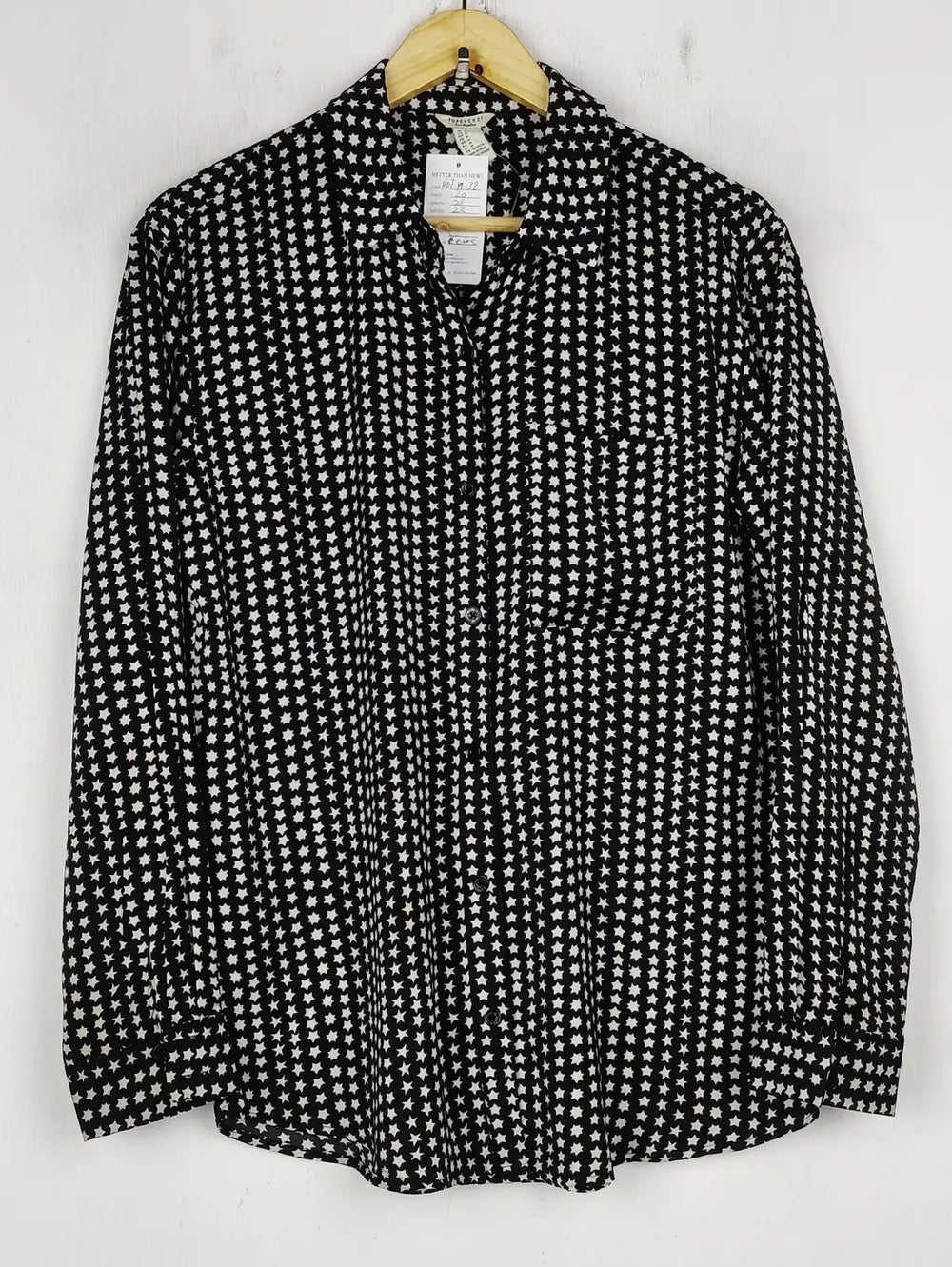 Buy online pre-used pre-loved 100% authentic & Original branded Forever 21 (BDT-1932) available in Pakistan. Top international brands avilable.