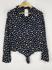 Buy online pre-used pre-loved 100% authentic & Original branded Zara (BDT-2136) available in Pakistan. Top international brands avilable.