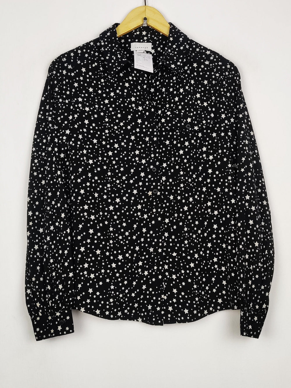 Buy online pre-used pre-loved 100% authentic & Original branded Top Shop (BDT-2423) available in Pakistan. Top international brands avilable.