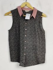 Buy online pre-used pre-loved 100% authentic & Original branded Unknown Brand (BDT-653) available in Pakistan. Top international brands avilable.