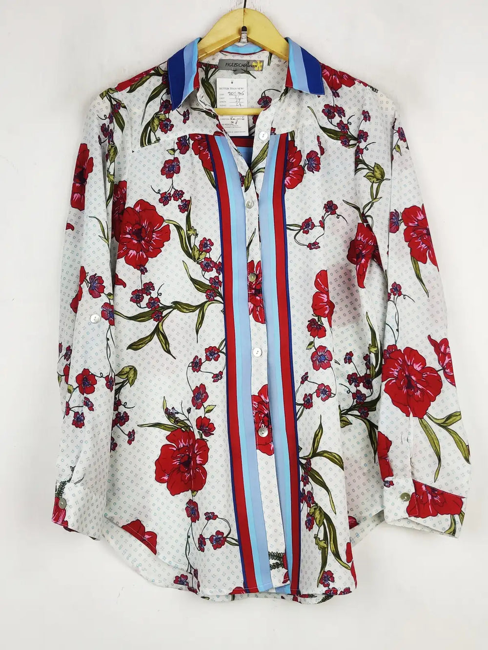 Buy online pre-used pre-loved 100% authentic & Original branded Figuerca (BDT-905) available in Pakistan. Top international brands avilable.