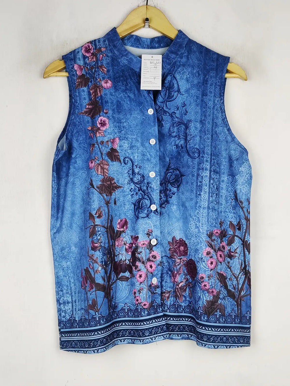 Buy online pre-used pre-loved 100% authentic & Original branded Unknown Brand (BDT-937) available in Pakistan. Top international brands avilable.