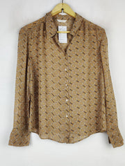 Buy online pre-used pre-loved 100% authentic & Original branded Mark & Spencer (BDT-969) available in Pakistan. Top international brands avilable.