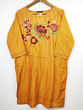 Buy online pre-used pre-loved 100% authentic & Original branded Limelight (BK-1053) available in Pakistan. Top international brands avilable.