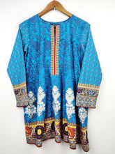 Buy online pre-used pre-loved 100% authentic & Original branded Khaadi (BK-1168) available in Pakistan. Top international brands avilable.