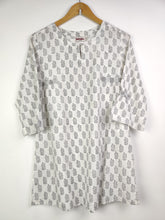 Buy online pre-used pre-loved 100% authentic & Original branded Fabindia (BK-1356) available in Pakistan. Top international brands avilable.