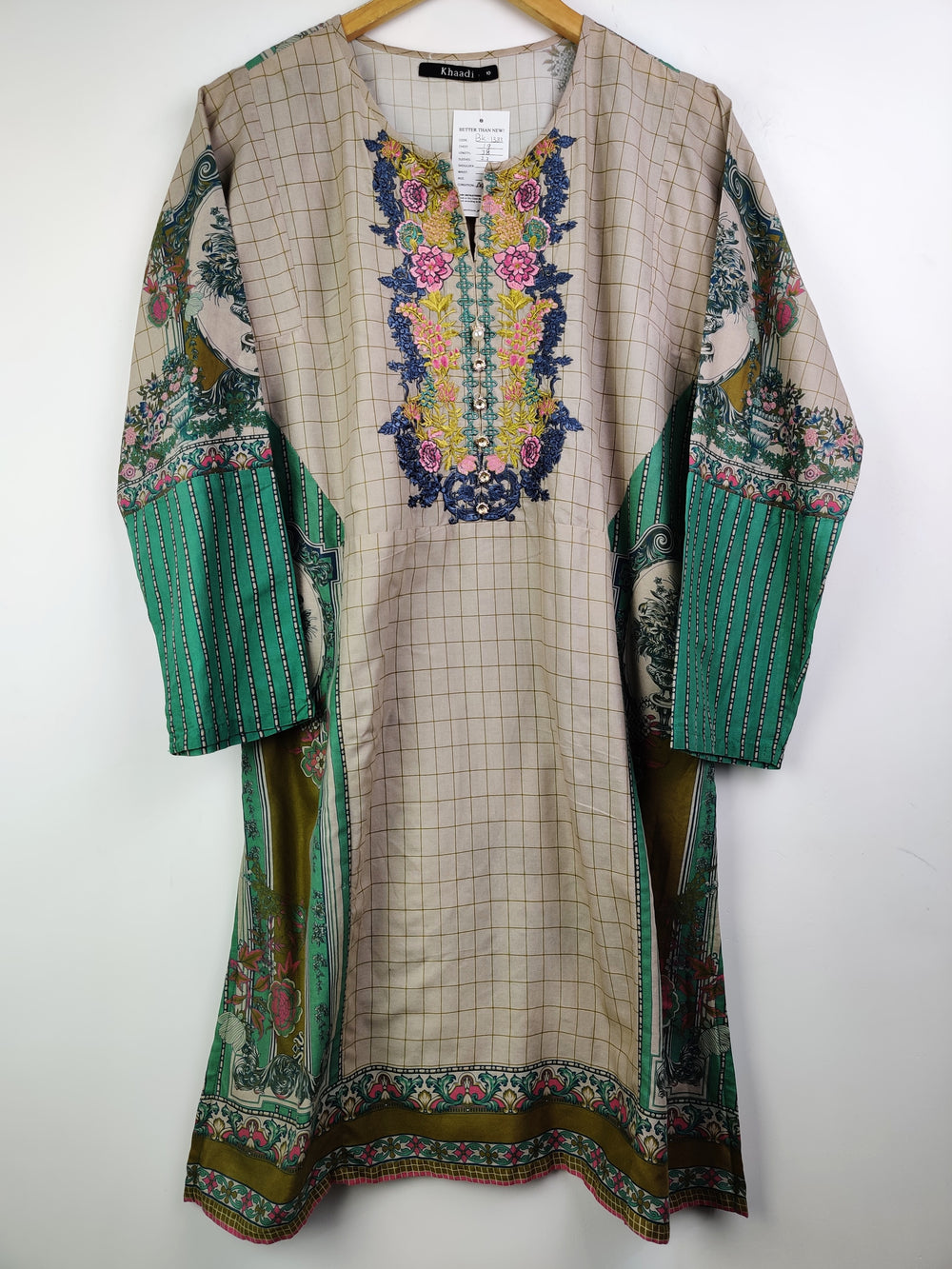 Buy online pre-used pre-loved 100% authentic & Original branded Khaadi (BK-1383) available in Pakistan. Top international brands avilable.