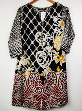 Buy online pre-used pre-loved 100% authentic & Original branded Khaadi (BK-1458) available in Pakistan. Top international brands avilable.