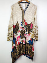 Buy online pre-used pre-loved 100% authentic & Original branded Limelight (BK-1467) available in Pakistan. Top international brands avilable.