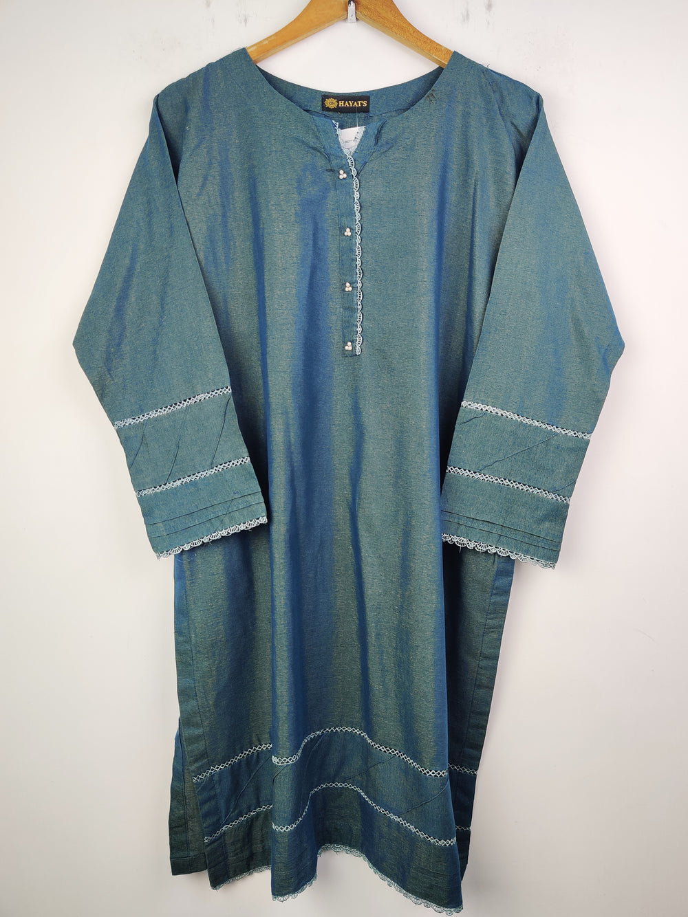 Buy online pre-used pre-loved 100% authentic & Original branded Hayats (BK-1502) available in Pakistan. Top international brands avilable.