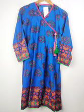 Buy online pre-used pre-loved 100% authentic & Original branded Unknown Brand (BK-1534) available in Pakistan. Top international brands avilable.