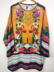 Buy online pre-used pre-loved 100% authentic & Original branded Sapphire (BK-1546) available in Pakistan. Top international brands avilable.