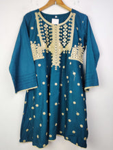 Buy online pre-used pre-loved 100% authentic & Original branded Unknown Brand (BK-1573) available in Pakistan. Top international brands avilable.