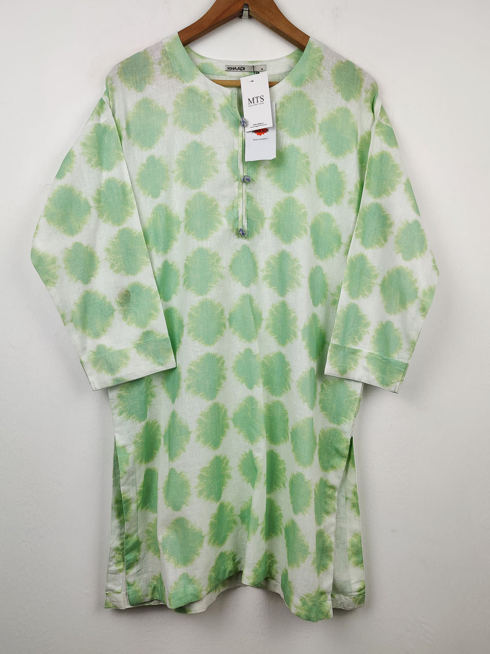 Buy online pre-used pre-loved 100% authentic & Original branded Khaadi (BK-159) available in Pakistan. Top international brands avilable.