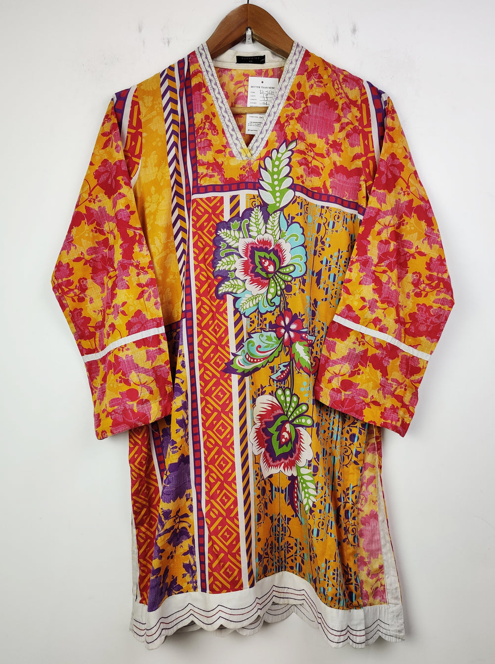 Buy online pre-used pre-loved 100% authentic & Original branded Sapphire (BK-1610) available in Pakistan. Top international brands avilable.