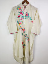 Buy online pre-used pre-loved 100% authentic & Original branded Zellbury (BK-1628) available in Pakistan. Top international brands avilable.