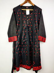 Buy online pre-used pre-loved 100% authentic & Original branded Bee Jays (BK-1744) available in Pakistan. Top international brands avilable.