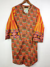 Buy online pre-used pre-loved 100% authentic & Original branded Chinyere (BK-1769) available in Pakistan. Top international brands avilable.