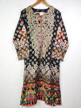 Buy online pre-used pre-loved 100% authentic & Original branded Limelight (BK-1794) available in Pakistan. Top international brands avilable.