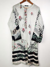 Buy online pre-used pre-loved 100% authentic & Original branded Limelight (BK-1798) available in Pakistan. Top international brands avilable.