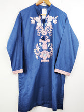 Buy online pre-used pre-loved 100% authentic & Original branded Khaadi (BK-1951) available in Pakistan. Top international brands avilable.