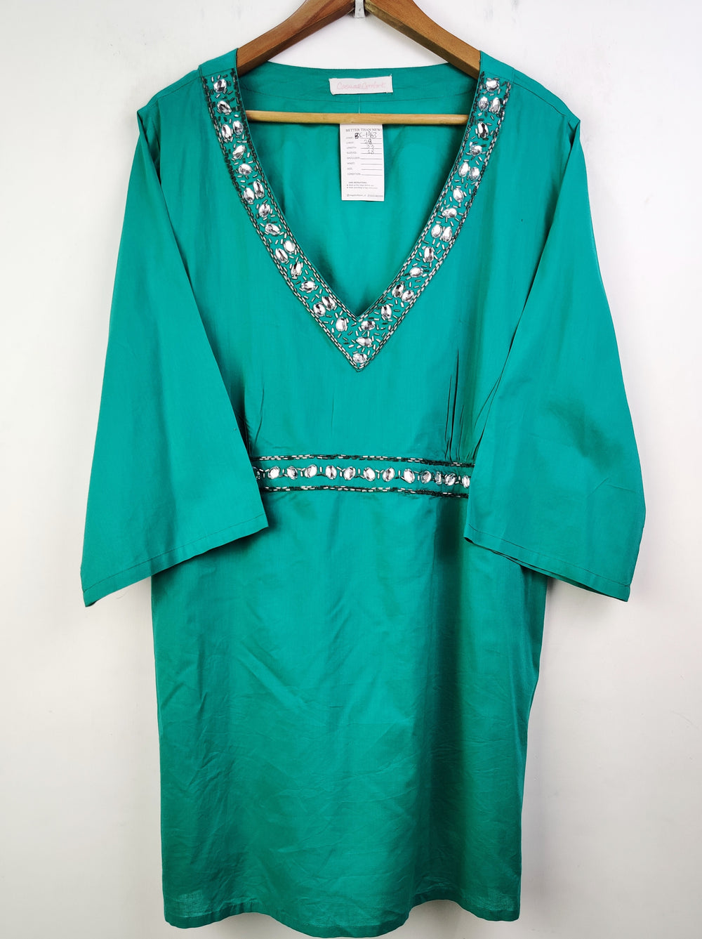 Buy online pre-used pre-loved 100% authentic & Original branded Casual Comfrot (BK-1963) available in Pakistan. Top international brands avilable.