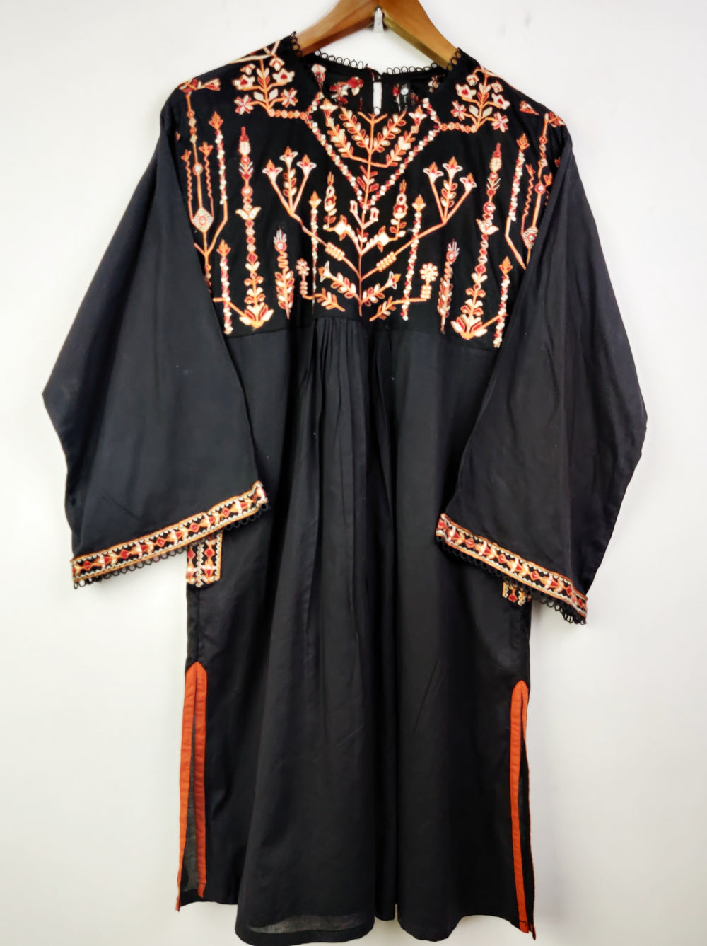 Buy online pre-used pre-loved 100% authentic & Original branded Beyond East (BK-1965) available in Pakistan. Top international brands avilable.