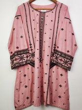 Buy online pre-used pre-loved 100% authentic & Original branded Unknown Brand (BK-1983) available in Pakistan. Top international brands avilable.