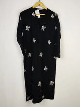 Buy online pre-used pre-loved 100% authentic & Original branded Khaadi (BK-2029) available in Pakistan. Top international brands avilable.