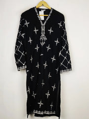 Buy online pre-used pre-loved 100% authentic & Original branded Chinyere (BK-2032) available in Pakistan. Top international brands avilable.