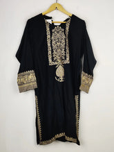 Buy online pre-used pre-loved 100% authentic & Original branded Khaadi (BK-2085) available in Pakistan. Top international brands avilable.