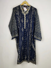 Buy online pre-used pre-loved 100% authentic & Original branded Bin Saeed (BK-2131) available in Pakistan. Top international brands avilable.