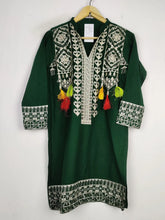 Buy online pre-used pre-loved 100% authentic & Original branded Unknown Brand (BK-2291) available in Pakistan. Top international brands avilable.