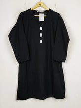 Buy online pre-used pre-loved 100% authentic & Original branded Khaadi (BK-2640) available in Pakistan. Top international brands avilable.