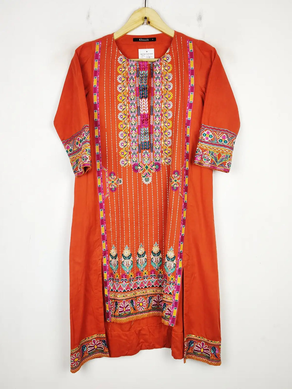 Buy online pre-used pre-loved 100% authentic & Original branded Khaadi (BK-2714) available in Pakistan. Top international brands avilable.