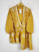 Buy online pre-used pre-loved 100% authentic & Original branded Ethnic (BK-2801) available in Pakistan. Top international brands avilable.